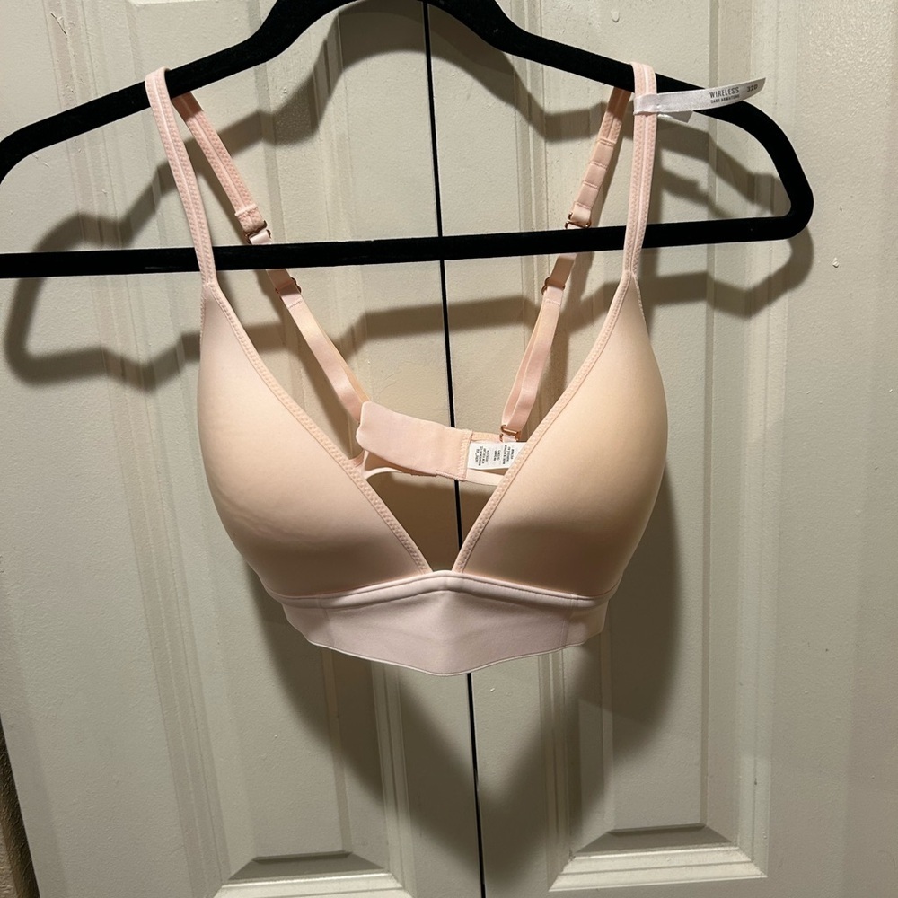 NWT Aerie Real Me Wireless Lightly Lined Bra in Pink , size 32D - Picture 6 of 10
